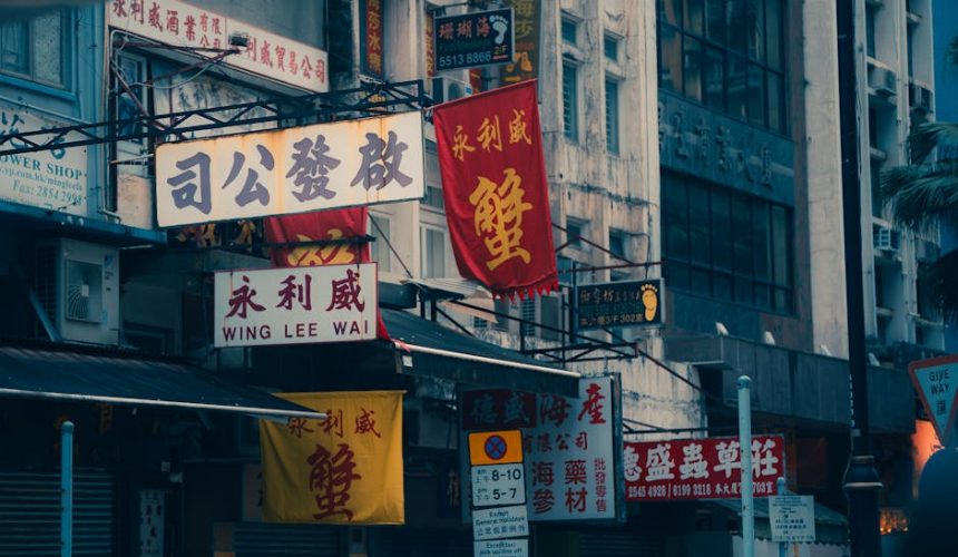 Hong Kong Hotel Deals: How to Stop Paying Tourist Rates